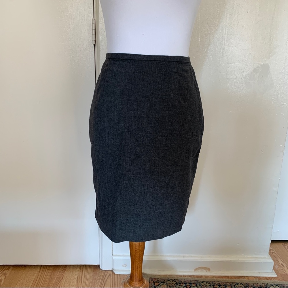 Gray professional pencil skirt size 2P